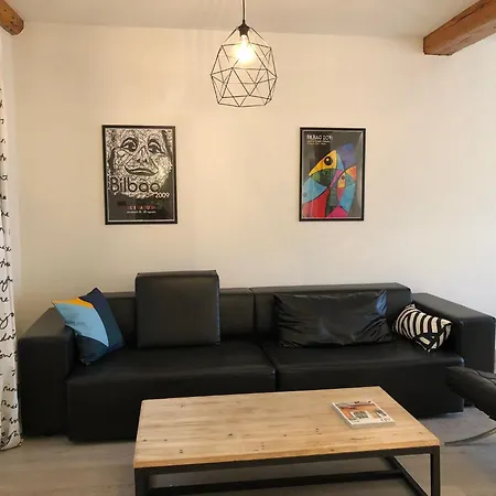 Hall 2 Alloggio in famiglia